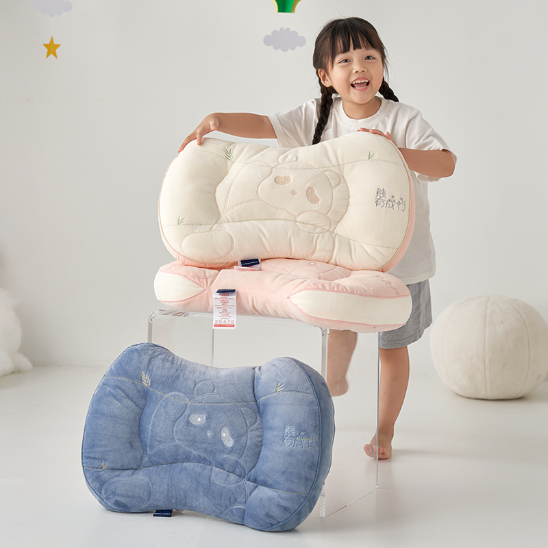 Children's Class A Knitted Velvet Pillow