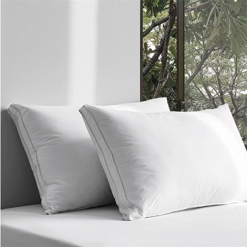 Down Pillow vs Polyester Pillow