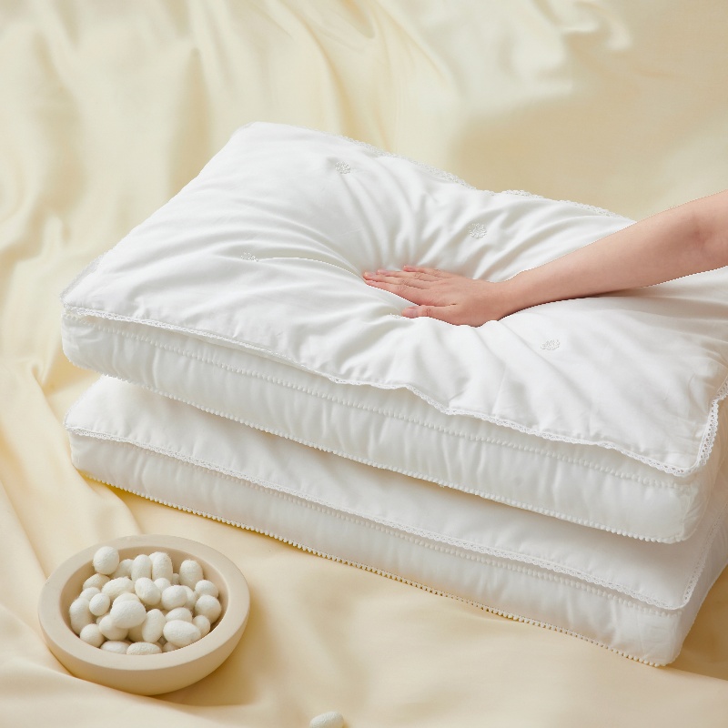 Eco-Friendly White Silk Pillow