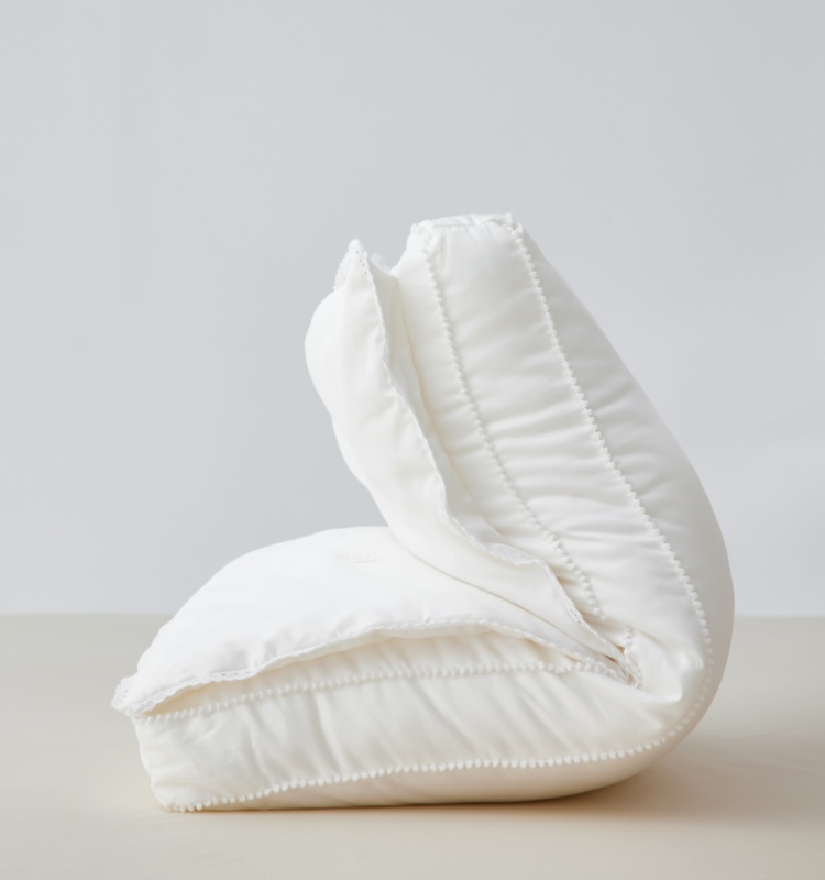 Eco-Friendly White Silk Pillow(图2)